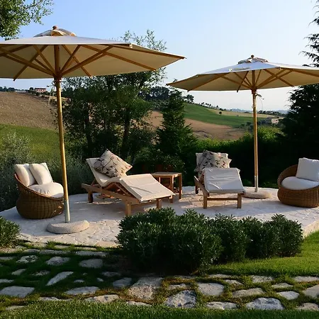 Monterosato Bed & Breakfast 4*