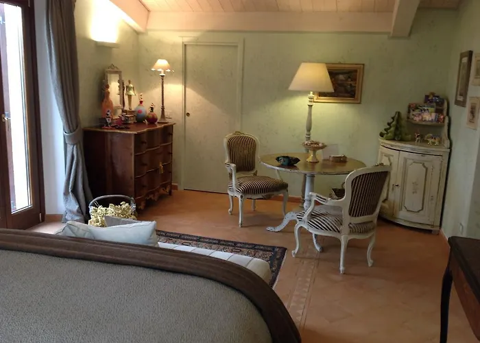 Couette-café Monterosato 4*